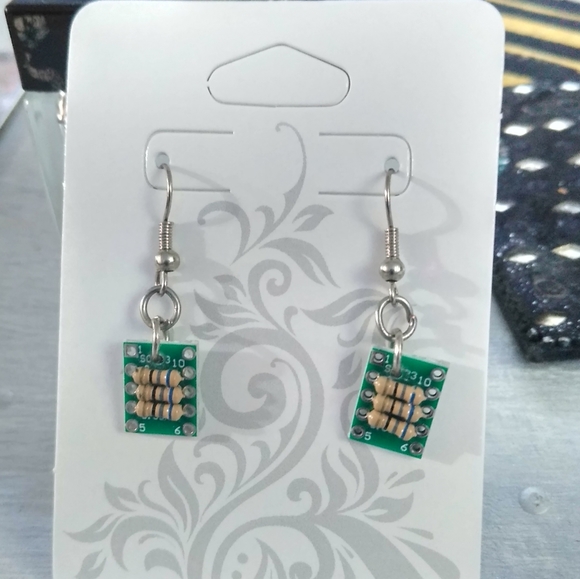Wearable Tech diode circuit board earrings - Picture 4 of 6